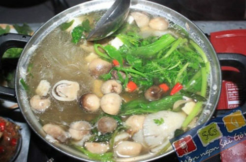 Lẩu “Tổng hợp” bình dân